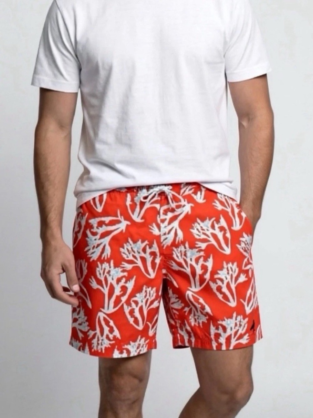 Nautica Red Coral-Print Swim‎ Board Shorts Lined with pockets mid thigh